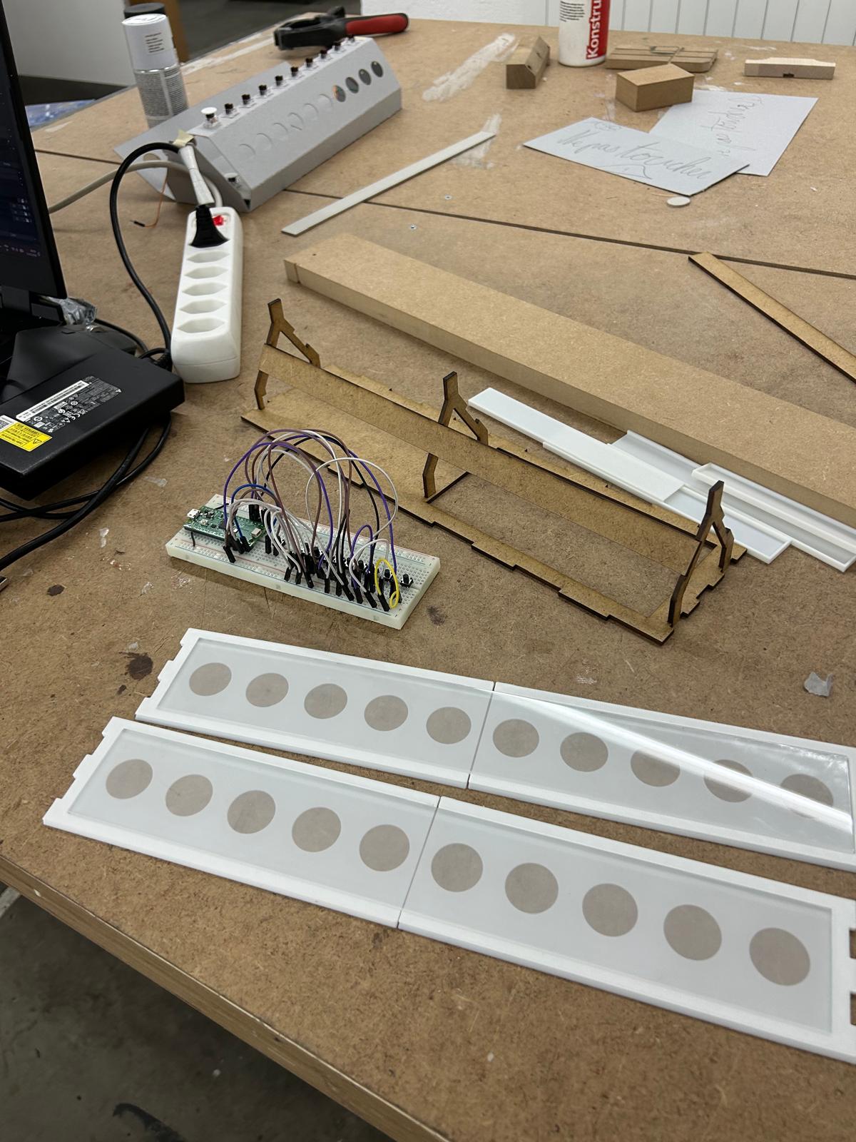 DashBox